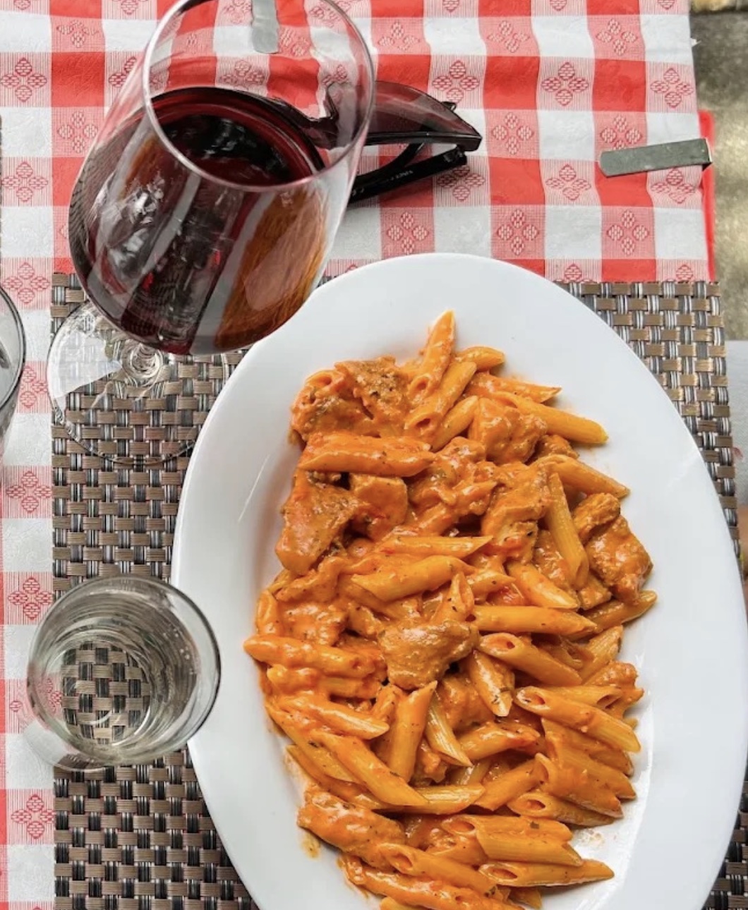 Alba's catering dishes